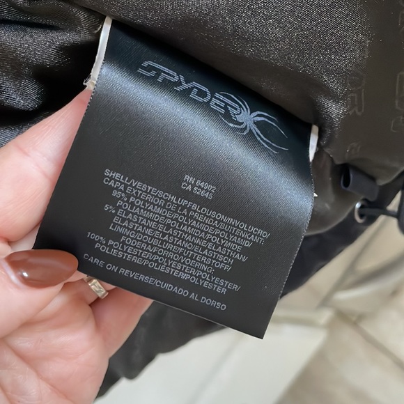 Spyder Heavy Classic Black Winter Coat With Removable Hood Size 4 - Picture 10 of 12